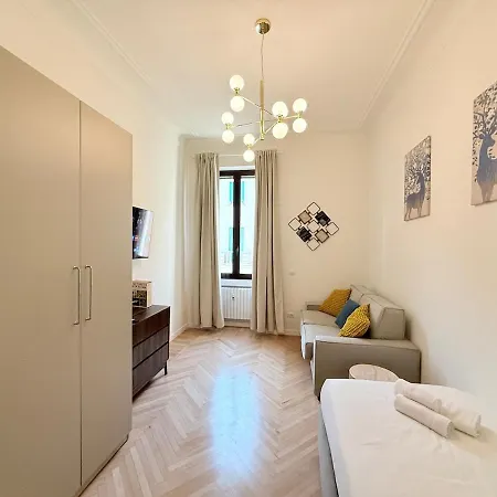 Appartamento Bright&spacious In The Heart Of Studi Milano